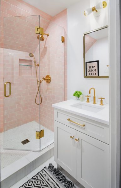 Jen+Talbot+Design+Pink+Bathroom+ideas+tile+brass