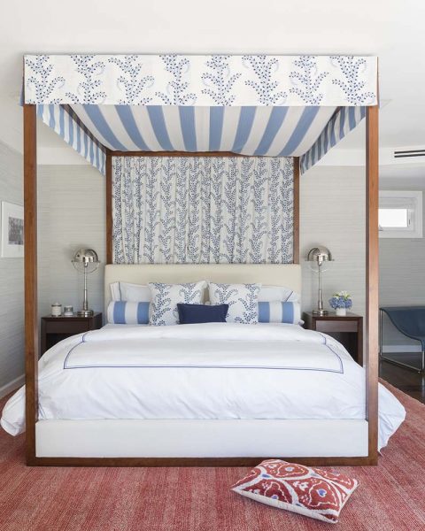 coastal canopy bed