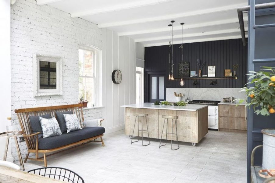 gallery-1484939149-black-shiplap-kitchen-jj-media